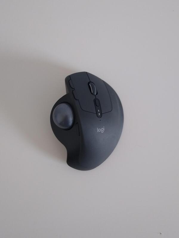 Logitech MX Ergo top view