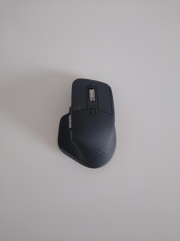 Logitech MX Master 3 top view